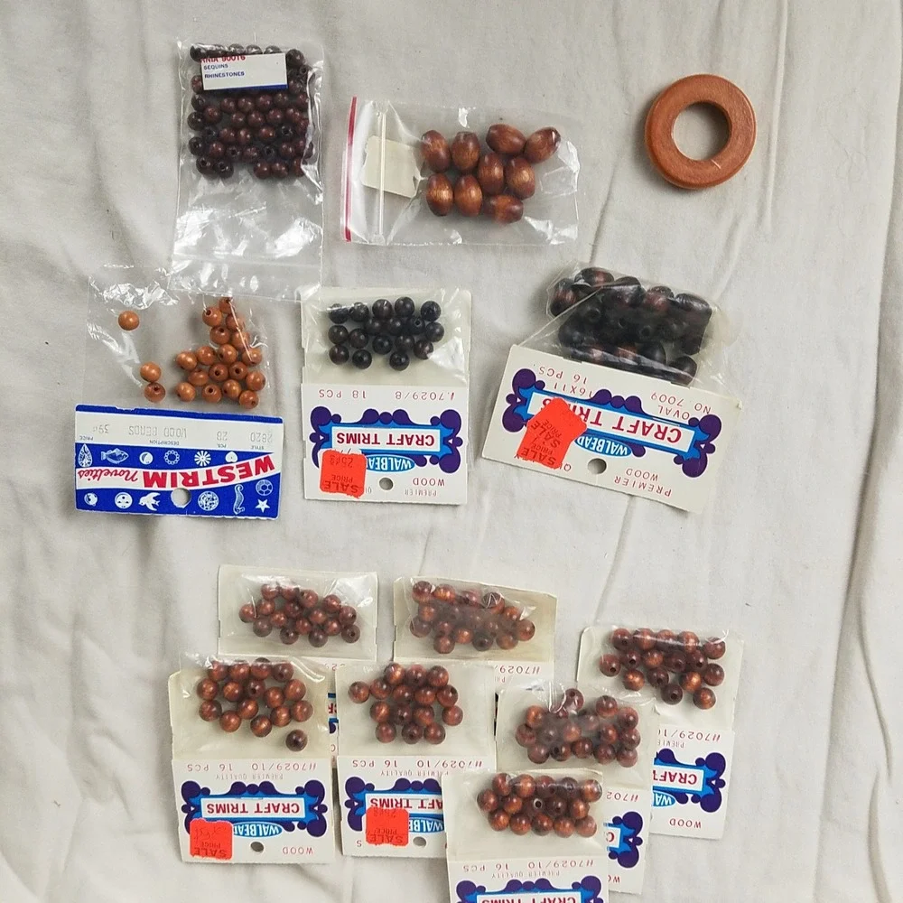 Walbead Vintage Wood Beads Craft Trims Lot Unisex OS Brown NEW Retro Supplies